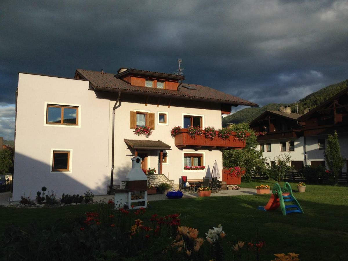 Appartement Haus Cosso à Villabassa Extérieur photo